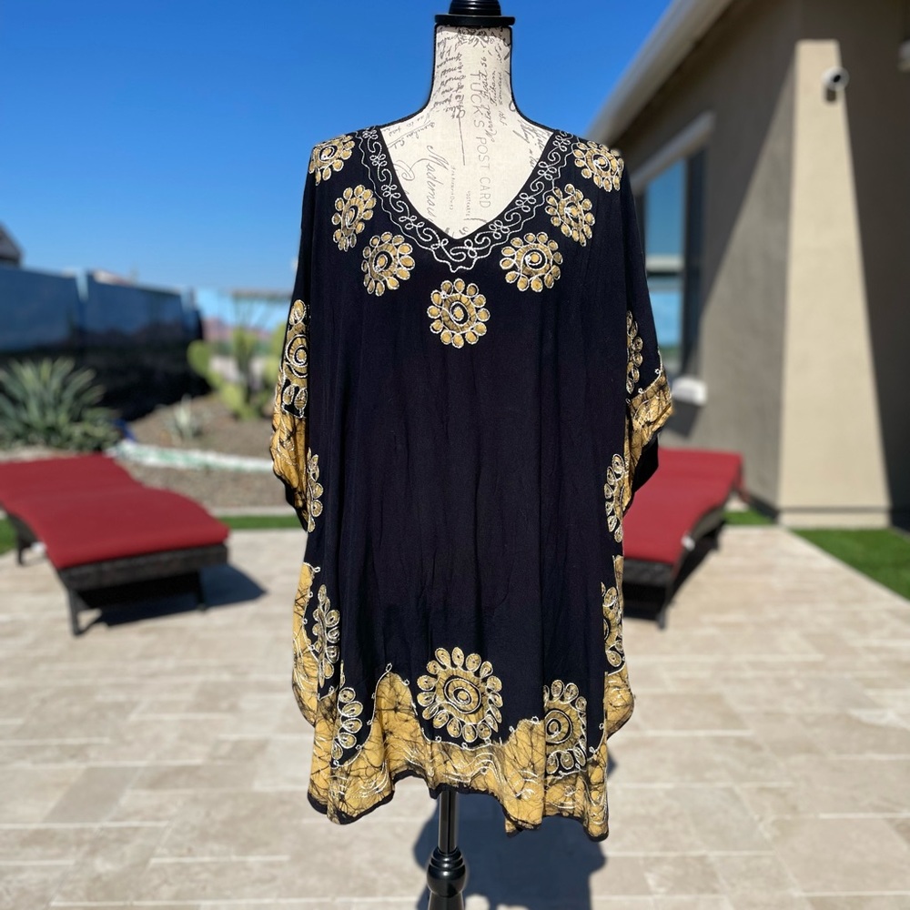 Kathmandu Imports Floral Kaftan size One Size Fits Most